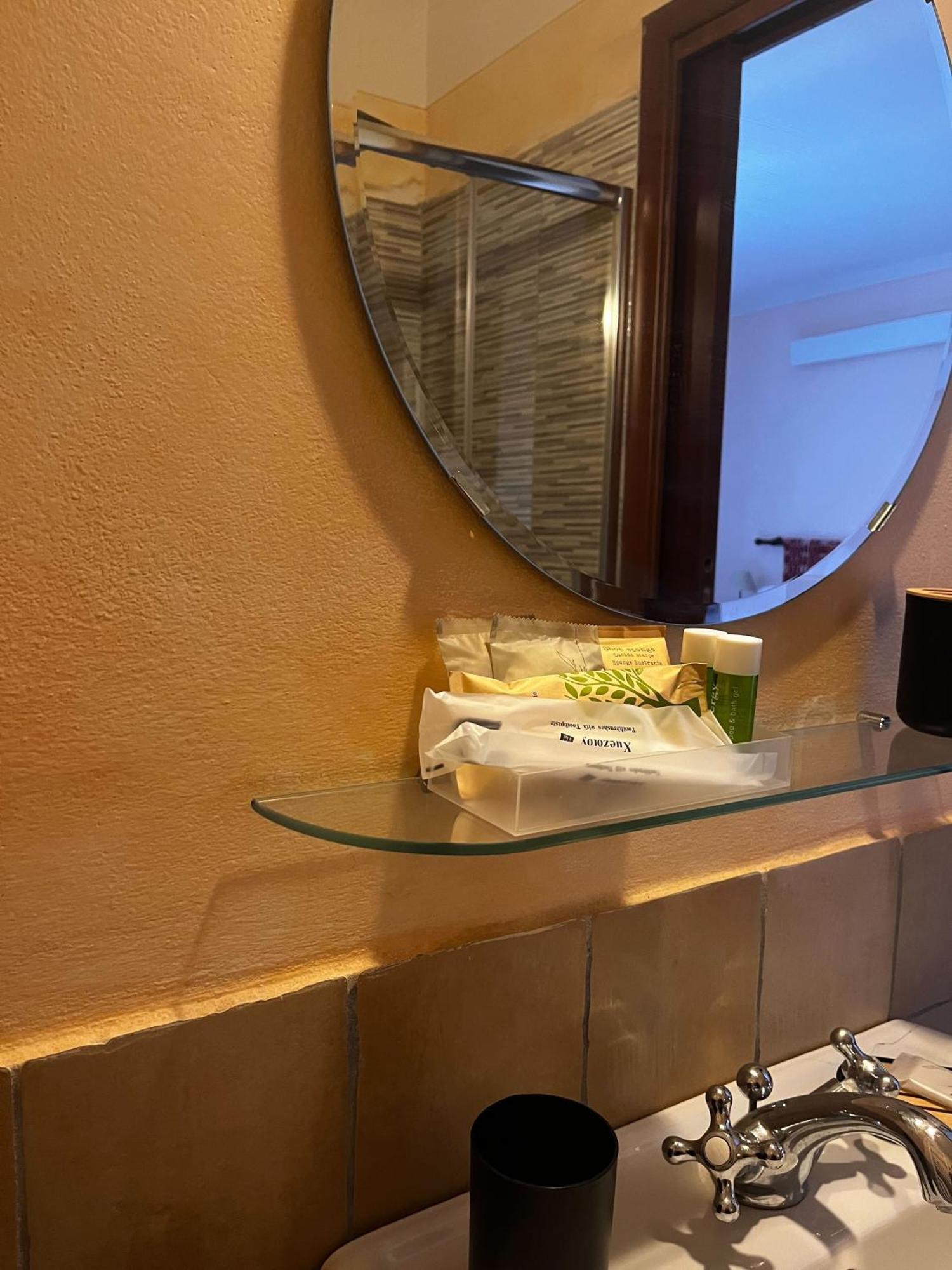 أريتسو The Monna Lisa Resort المظهر الخارجي الصورة