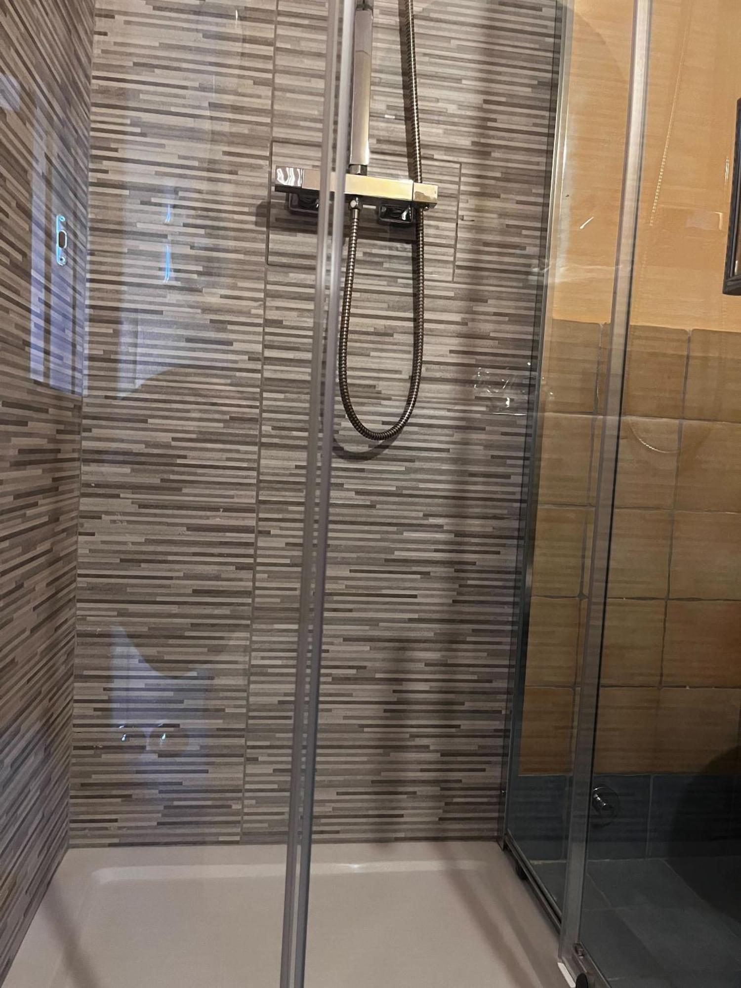 أريتسو The Monna Lisa Resort المظهر الخارجي الصورة